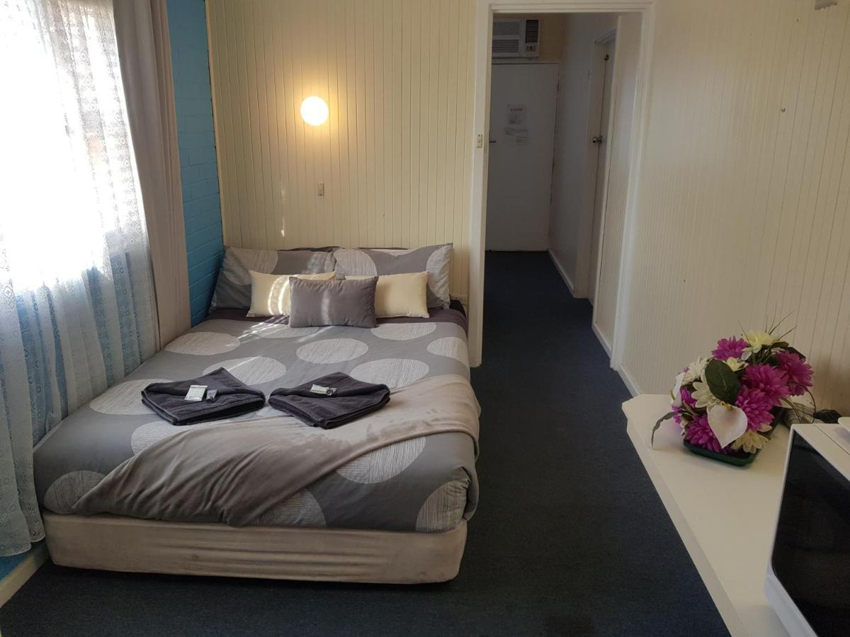 Whyalla Country Inn Motel Kültér fotó