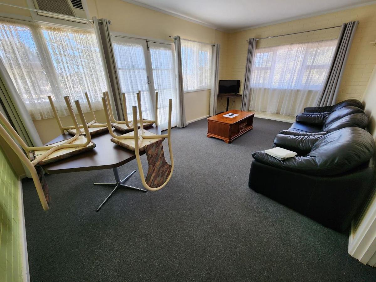 Whyalla Country Inn Motel Kültér fotó